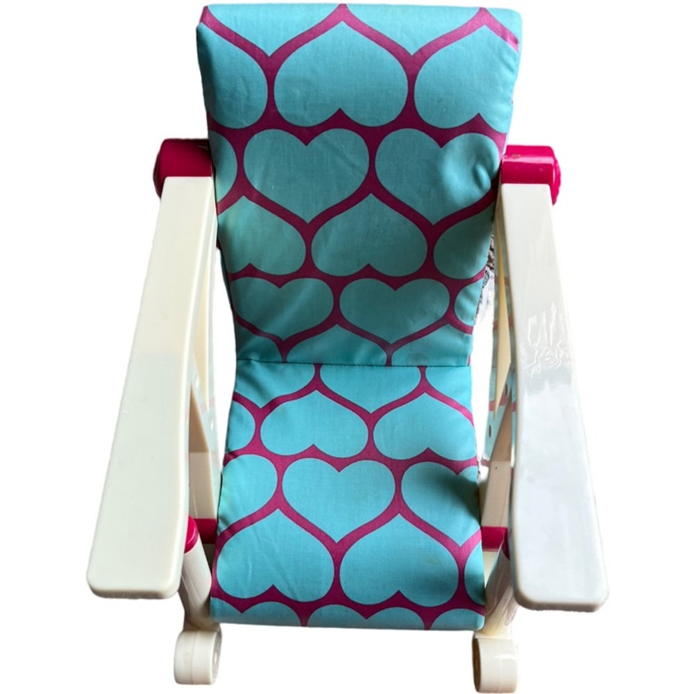 Booster seat for 18” dolls.